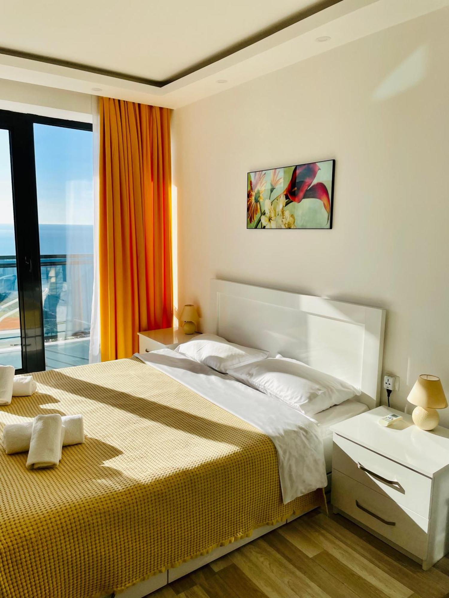 Sea View Apartments Orbi Beach Tower Batum Dış mekan fotoğraf
