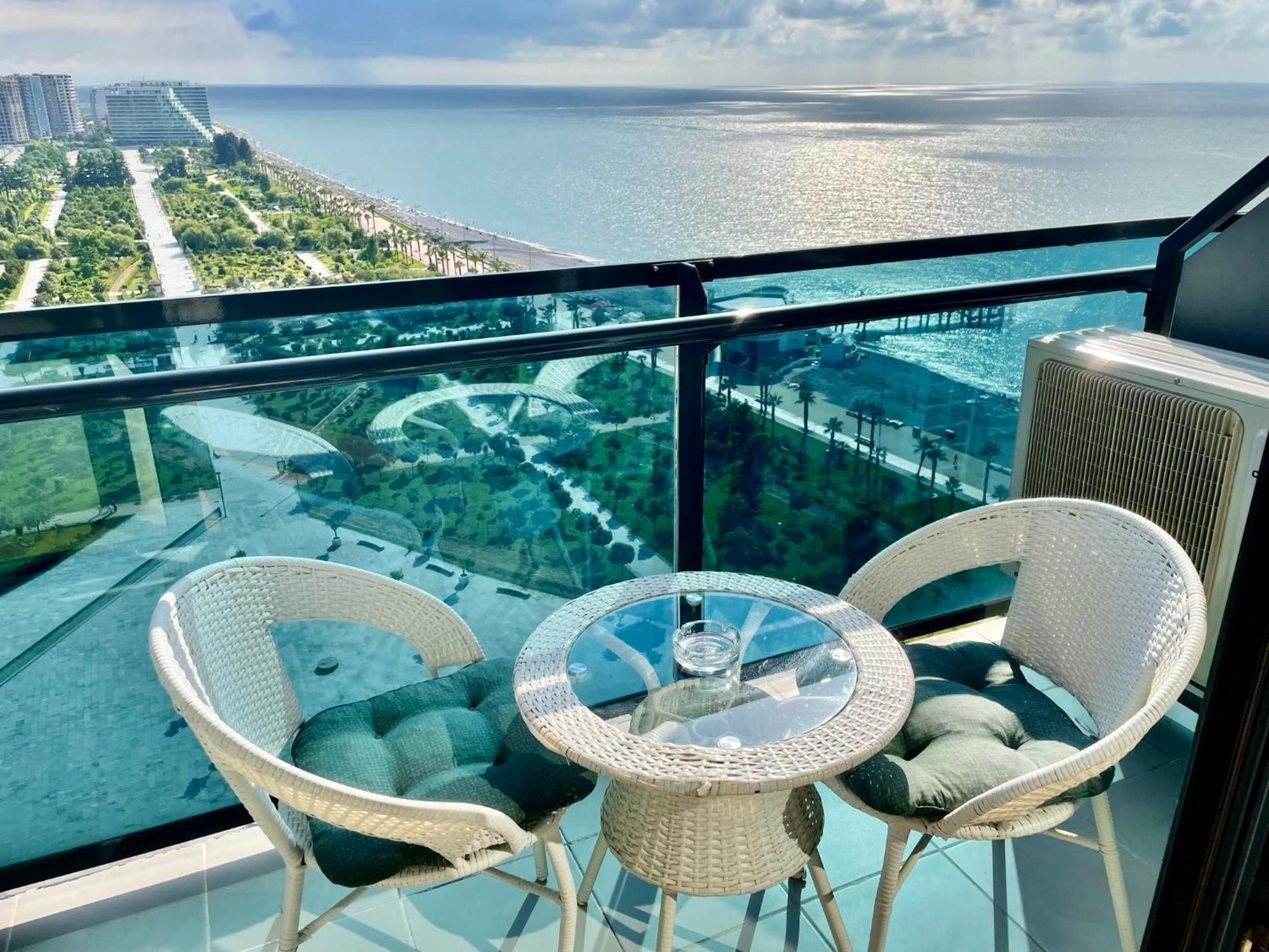 Sea View Apartments Orbi Beach Tower Batum Dış mekan fotoğraf